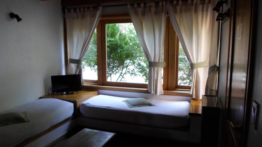 Apart Hotel Robles Del Sur San Martín de los Andes Cameră foto